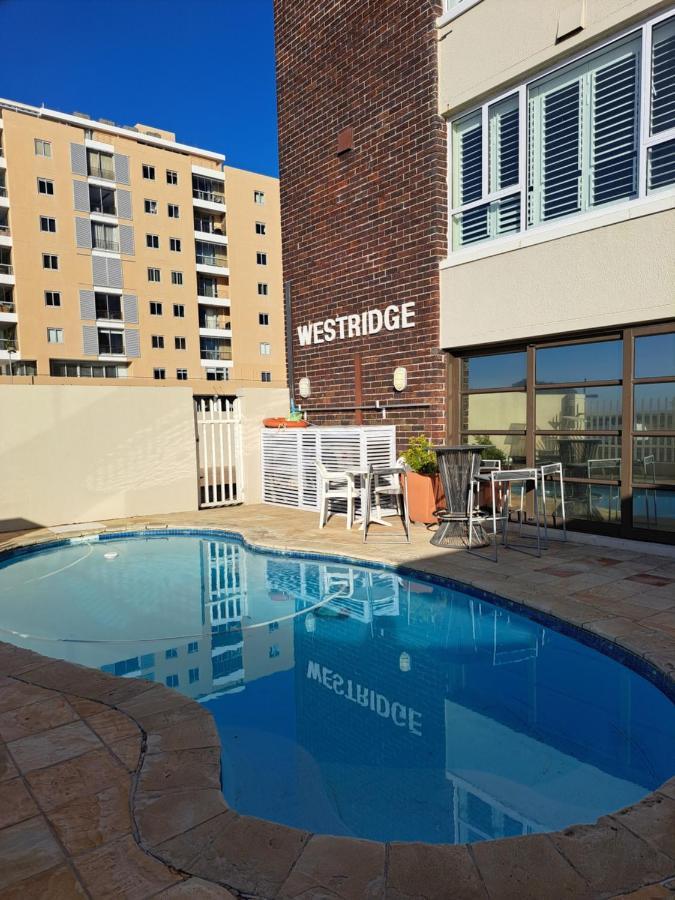 3 Bedroom Sea Facing Family Apartment Cape Town Moullie Point Экстерьер фото