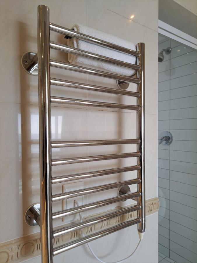 3 Bedroom Sea Facing Family Apartment Cape Town Moullie Point Экстерьер фото
